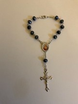 Beautiful  Rosary for Car Rear View Mirror with Sacred Heart as Center Piece-NEW - £4.11 GBP