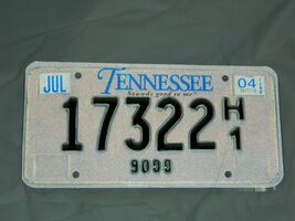 United States Tennessee 2004 / 9000 Lbs Truck License Plate # 17322H1 - $6.88