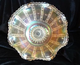 Vintage 1920&#39;s Imperial Glass Clam Broth Beaded Block Round Bowl - £69.62 GBP