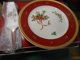 NIB-  MIKASA  Palatial HOLLY GOLD Cake Plate and Server-Christmas-Holiday design - £36.47 GBP