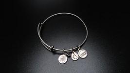 Missing Main Charm Silver Alex and Ani Bracelet JEWELRY MAKING SUPPLIES - £7.88 GBP