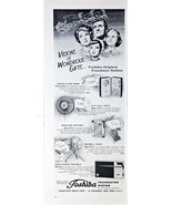 TOSHIBA - 4 Transistor Radios - Miniature Pocket Radios - 1961 Vintage P... - $188.79 MXN