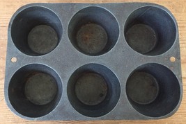 Vtg Primitive Cast Iron Mini Loaf Mold Baking Muffin Cake Cornbread Popover Pan - £91.92 GBP