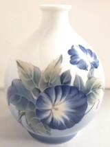 Royal Copenhagen Denmark Morning Glories Vase #  790/1813 - £73.99 GBP