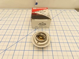 Ford YF1Z-8575-BA Thermostat RT-1152 - $367.13 MXN