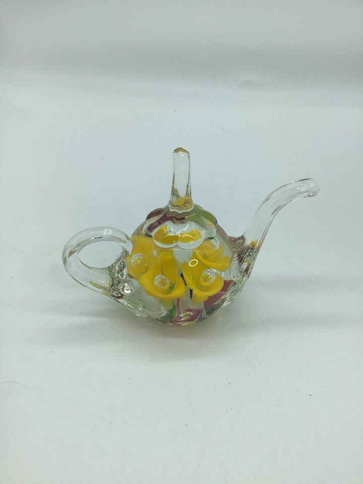 Primary image for Vtg Hand Blown Glass Teapot Shaped w Yellow Flowers Ring Holder Paperweight