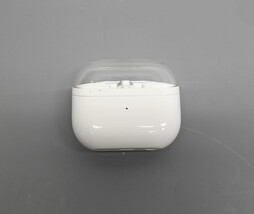 Samsung Galaxy Buds3 Pro SM-R630 Charging Case ONLY EP-QR630 - White image 4