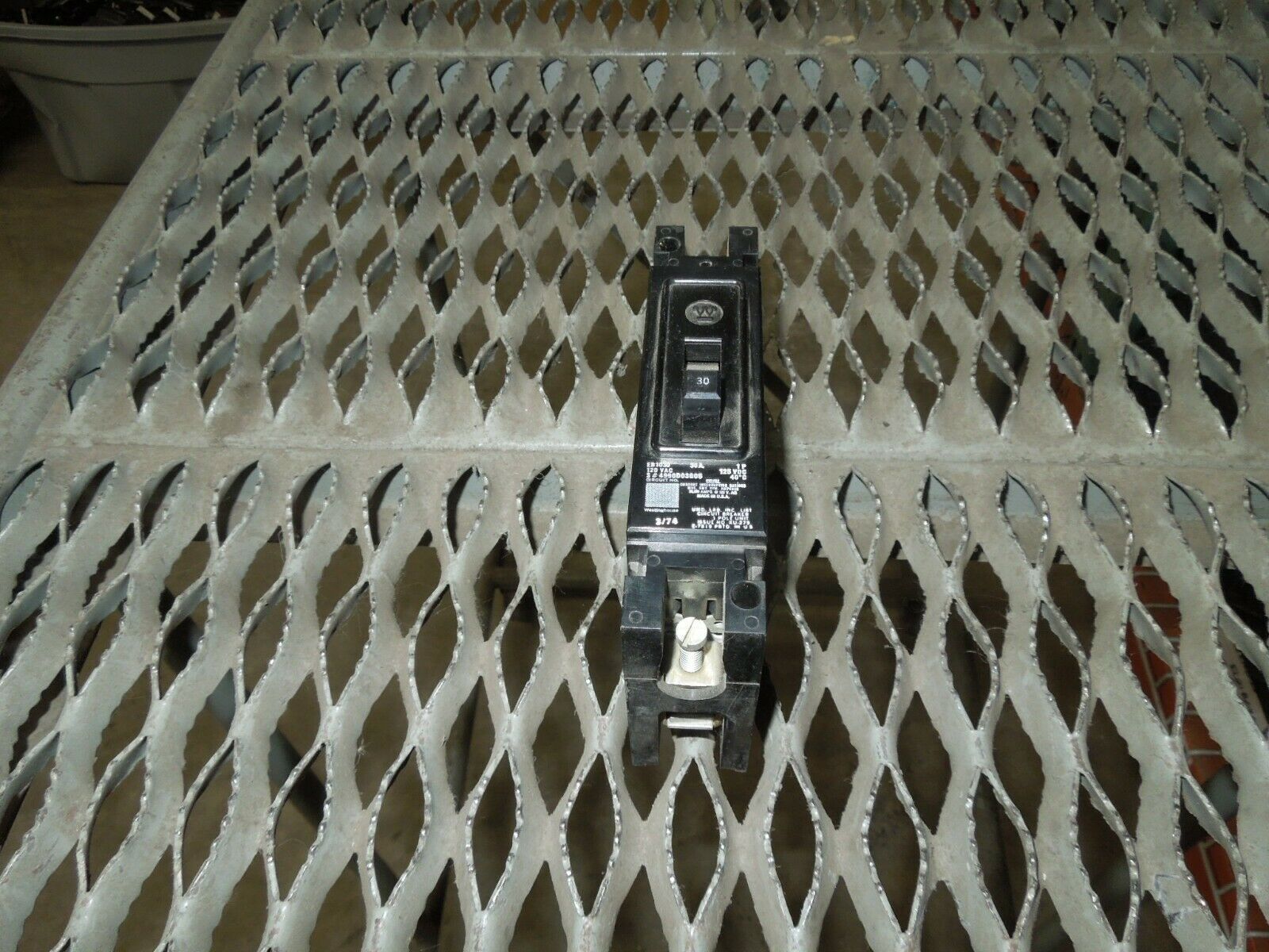 Westinghouse EB1030 Circuit Breaker 30A 1P 120V AC 125V DC Used - $20.00