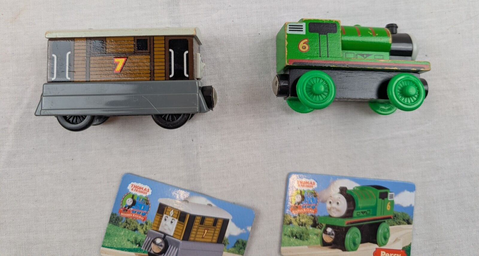 Thomas the Train TOBY Tram Car Wooden Railway Tank Engine + PERCY 2003 w/ cards Item image 4