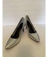 Vera Wang Dress Eveningwear Heels Silver Lamae Size 9 - £20.54 GBP