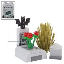 Halloween Scene Gifts Mini Bricks Toys For Kids Cemetery Tombstone Pumpk... - £5.39 GBP