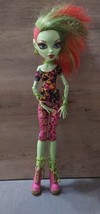 Monster High Doll Venus McFlytrap 1st Wave Original Outfit - £32.94 GBP