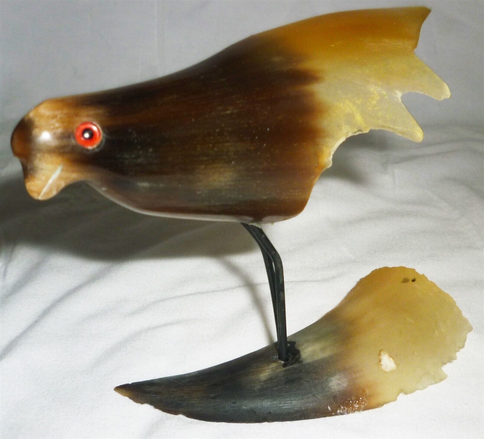 BEAUTIFUL HORN CARVING FIGURINE BIRD101 - $4.00