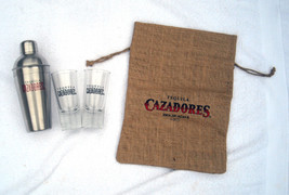 Cazadores Tequila Metal Shaker 2 Tall Shooter Glasses 2016 Burlap Bag Dr... - £33.45 GBP
