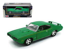 1969 Pontiac GTO Judge Green with Stripes 1/24 Diecast Model Car by Moto... - $36.08