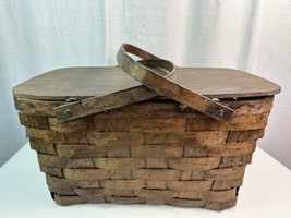 Vintage Woven Wooden Wicker Picnic Basket - 18&quot; Long - Wood Handles - £15.76 GBP