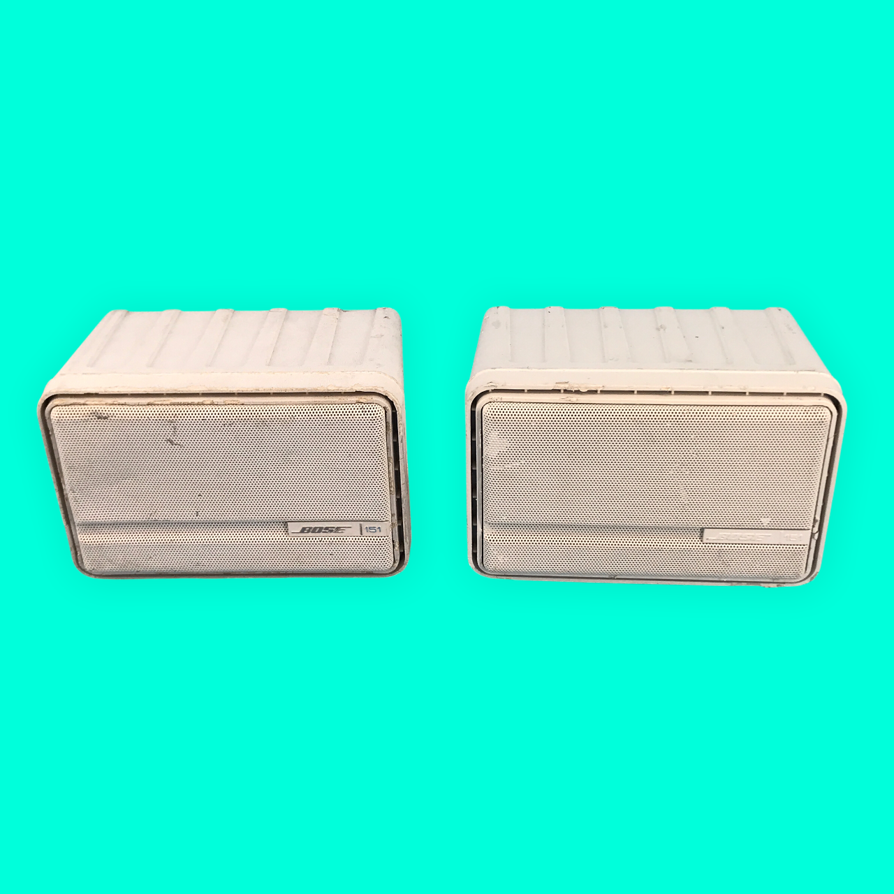 Pair of 2 Bose 151 Indoor Outdoor Extreme Environmental Speakers White #L4981  			