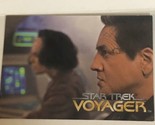 Star Trek Voyager 1995 Trading Card #2 Desperate Flight - £1.54 GBP