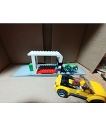 LEGO Public Transport Station 8404 with Yellow Car - $41.03 CAD