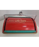 VINTAGE BISSELL&#39;S LITTLE QUEEN CHILD&#39;S TOY VACUUM CARPET SWEEPER CLEANER - £15.48 GBP