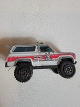 Vintage 1980s Diecast Toy Car Matchbox Toys 1983 4x4 Chevy Blazer White Sheriff - £7.16 GBP