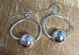 925 STERLING SILVER MODERIST BALL BEAD HOOP EARRINGS LIGHT WEIGHT - £18.60 GBP