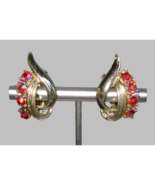 Vtg Gold Tone AB Crystal Rhinestone Teardrop Clip Earrings Mid Century 5... - £9.34 GBP