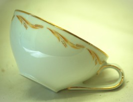 Golden Grain Abalone Tea Cup Japan Tan Wheat on Rim &amp; Center - $9.89