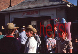 1970&#39;s Lost Children Booth Amusement Park Amateur 35mm Slide Transparency - £4.60 GBP