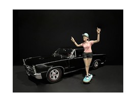 Skateboarder Figurine IV for 1/18 Scale Models by American Diorama - £16.21 GBP