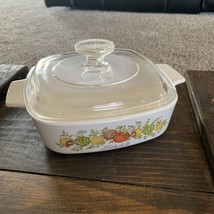 Corning Ware 1 Quart Spice Of Life L’Echalote A-1-B Casserole Dish w/ Pyrex Lid - $18.49