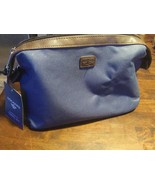 *NWT* DOCKERS~ MENS NYLON  ZIP TOILETRY TRAVEL BAG KIT - $18.69