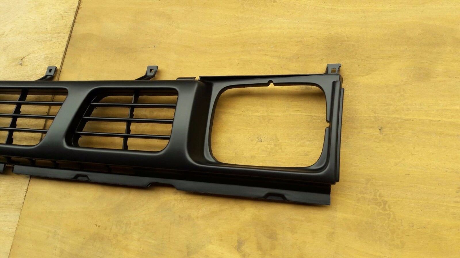 Matt Black Grille For Nissan 1993-1997 720 D21 Pickup Hardbody With Clip Item image 3