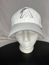 New Era 39thirty Miami Marlins Hat Medium-Large White Gray - £9.47 GBP
