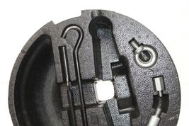 2004-2008 ACURA TL BASE FACTORY SPARE TIRE SCISSOR JACK AND TOOL KIT P7660 image 6