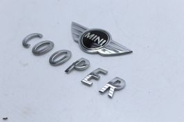 Mini Cooper Clubman 2008-2014 FRONT HOOD EMBLEM BADGE WITH LETTERS CHROME U0102 image 4
