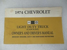 Chevy Pickup TCHEV10   1974 Owners Manual 17363 - £13.42 GBP