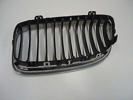 09-11 E90 E91 BMW 328i 335i FRONT BUMPER PASSENGER RH UPPER CHROME GRILLE M0161 image 6