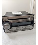 TOYOTA CRUISER Stereo Radio CD Player Receiver 86120-35380 UNTESTED part... - $1,212.23 MXN
