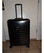 Away Aluminum Edition Medium Suitcase 26&quot; – Black – Spinner – 4 Wheels - $6,402.09 MXN