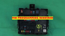 Nissan Cube Under Hood Fuse Box Module BCM 284B7-1PA0A image 3