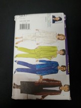 Butterick Fast &amp; Easy 5637 Jacket, Top, Skirt &amp; Pants Women&#39;s 20W-24W Pa... - $109.17 MXN