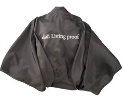 Living Proof PROFESSIONAL CAPE Free Shipping - $626.43 MXN