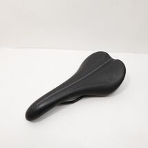 Giant Vl 1353 Herren-Sattel Saddle 5-1/2X10 27/32&quot; Road Bike MTB - $25.19