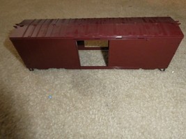 MTH O Scale Factory Sample Brown Box Car Shell Body 10.5&quot; L - $18.81