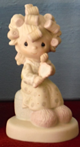 Smile God Loves You Just The Way You Are Precious Moments PM-821 Girl In Curlers - £38.28 GBP