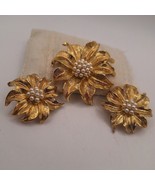 Vintage 80’s AVON Pearl Cluster Gold Tone Flower Brooch and Clip Earrings - $27.00