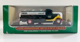 2000 Miniature Hess First Truck New in Box Collectible on Display Stand - £5.32 GBP