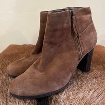 COLE HAAN $280 NWOT Davenport Bootie Style W05295 7.5 Brown Suede - £65.67 GBP