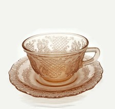Vintage Federal Glass Normandie Pink Cup And Saucer Set - £12.21 GBP